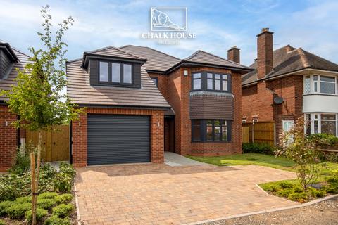4 bedroom detached house for sale, Kent Road, Halesowen B62