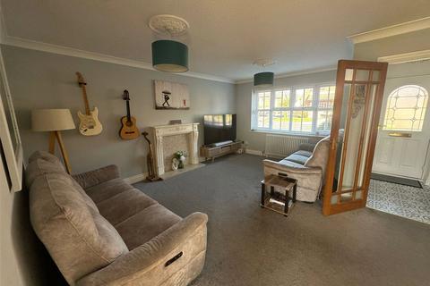 4 bedroom detached house for sale, Schofield Way, Eastbourne, East Sussex