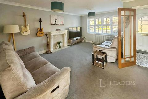 4 bedroom detached house for sale, Schofield Way, Eastbourne, East Sussex
