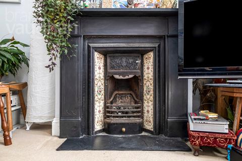 3 bedroom terraced house for sale, Blaker Street, Brighton, East Sussex, BN2