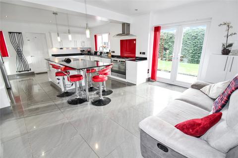 5 bedroom detached house for sale, Lyall Close, Swindon SN25