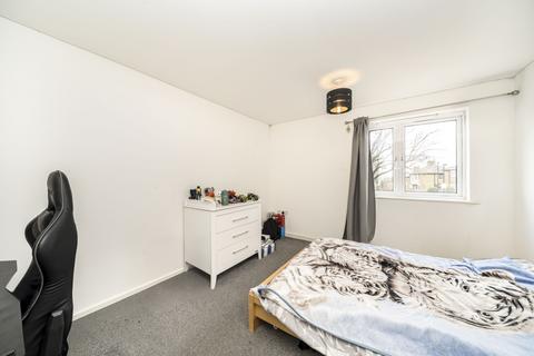undefined, Charlton Road, Charlton, SE7