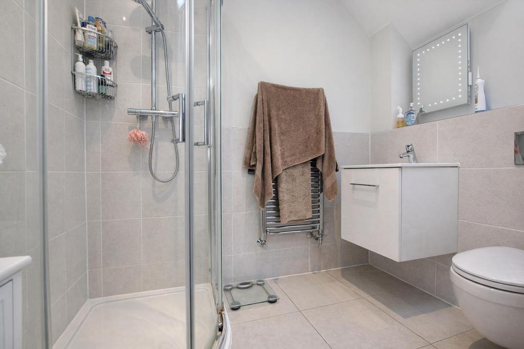 Ensuite