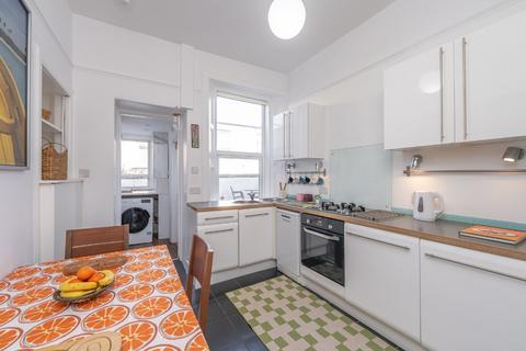 3 bedroom terraced house to rent, Cambridge Avenue, Leith, Edinburgh, EH6