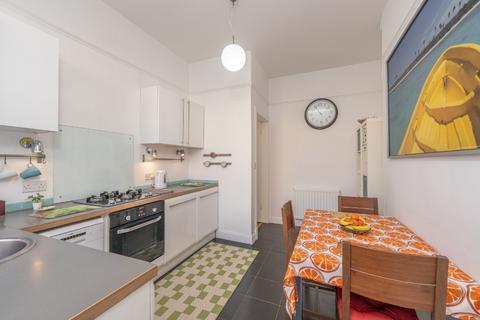 3 bedroom terraced house to rent, Cambridge Avenue, Leith, Edinburgh, EH6