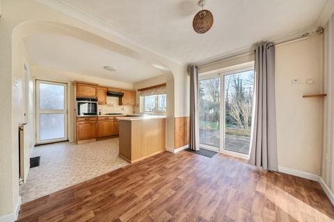 undefined, Highworth Road, Swindon, SN3