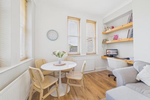 2 bedroom flat for sale, Torrs Park, Ilfracombe EX34