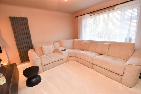 4 bedroom semi-detached house for sale, Park Road, Partington, M31