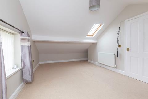 3 bedroom end of terrace house to rent, Iveston Lane, Consett DH8