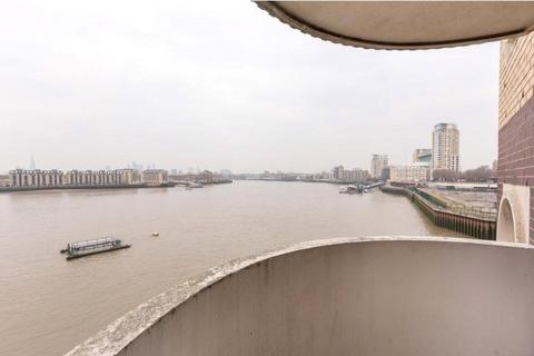 2 bedroom apartment to rent, Westferry Road, London, E14