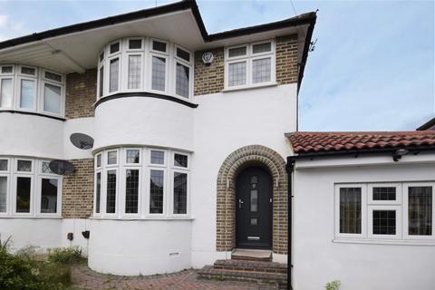 undefined, Molescroft New Eltham SE9