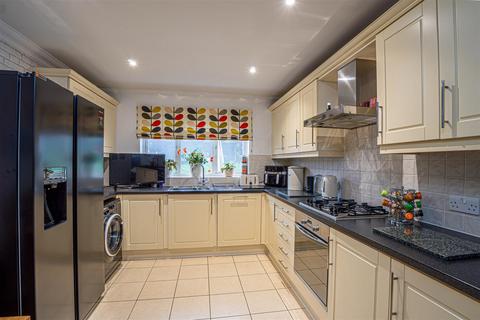 4 bedroom detached house for sale, Welton Rise, St. Leonards-On-Sea