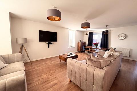4 bedroom detached house for sale, Boothshall Way, Manchester M28