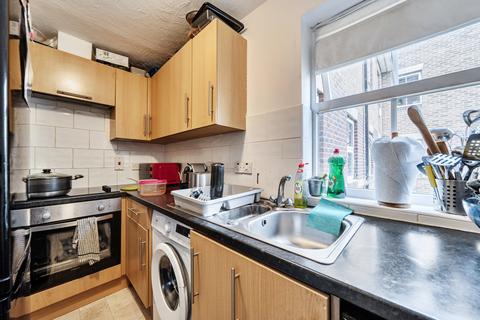 2 bedroom apartment for sale, Woods Road, Peckham