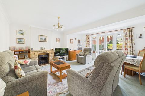 3 bedroom semi-detached house for sale, Mays Avenue, Carlton, Nottingham