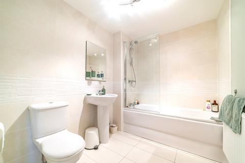 4 bedroom semi-detached house for sale, Hornbeam Close, Stockport SK2