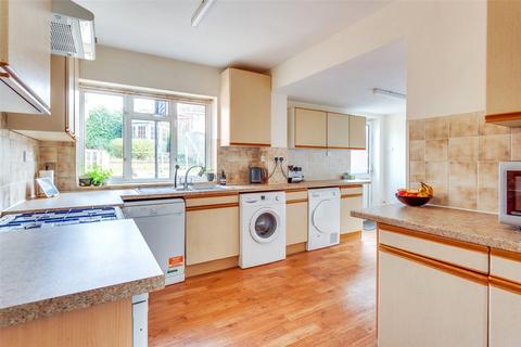 4 bedroom house for sale, Oak Tree Road, Buckinghamshire SL7