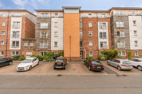 undefined, Albion Gardens, Edinburgh, EH7