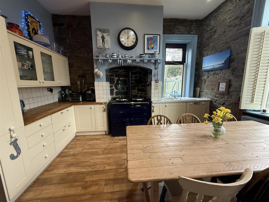 Kitchen diner