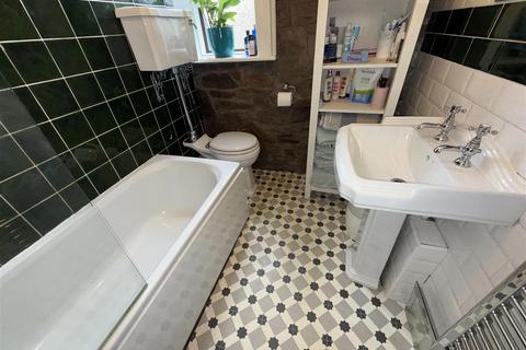 undefined, Station Street, Springhead, Oldham