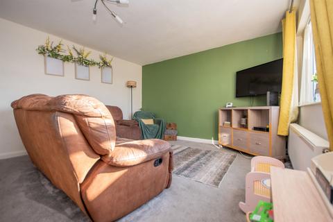 3 bedroom terraced house for sale, Hawkins Close, Rothwell, Kettering