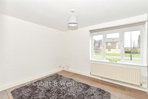 undefined, Capricorn Close, Crawley RH11