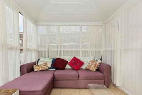 undefined, Merton Road, Slough