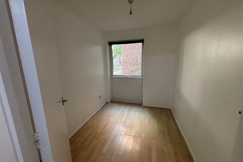 undefined, Carnavon Road | Meads Court | E15