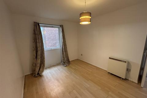 undefined, Carnavon Road | Meads Court | E15