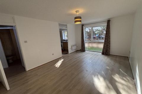 undefined, Carnavon Road | Meads Court | E15