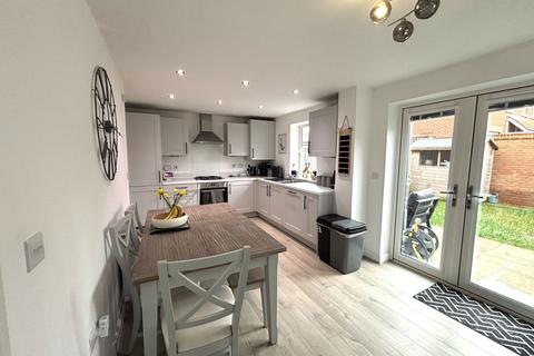 3 bedroom semi-detached house for sale, Staplehurst, Kent