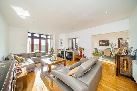 6 bedroom semi-detached house for sale, Cottenham Park Road, London SW20