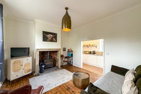2 bedroom end of terrace house for sale, Jaggar Lane, Holmfirth HD9