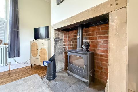 2 bedroom end of terrace house for sale, Jaggar Lane, Holmfirth HD9