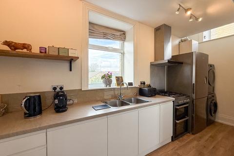 2 bedroom end of terrace house for sale, Jaggar Lane, Holmfirth HD9