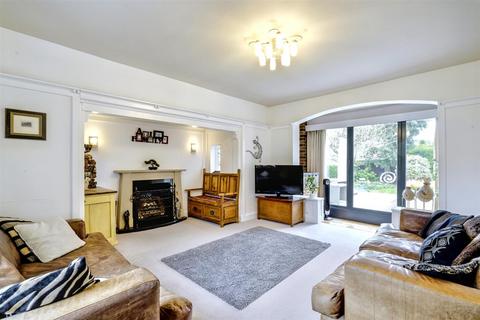 undefined, Parkside, Wollaton, Nottingham