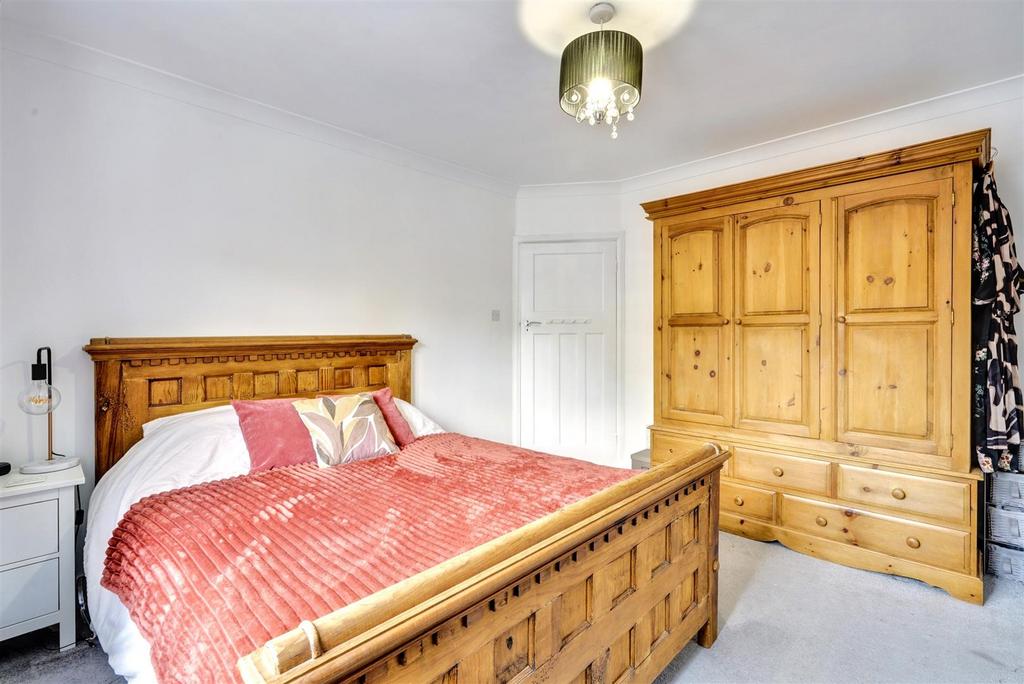 Bedroom 2 3.jpeg