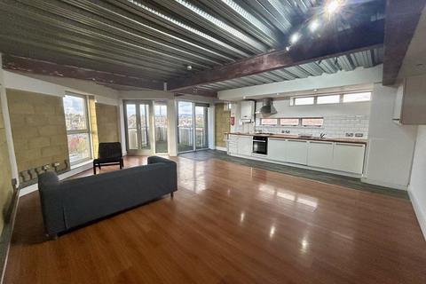 1 bedroom apartment to rent, City Lofts, Cardiff CF24