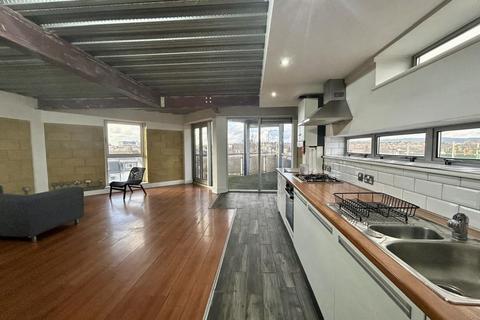 1 bedroom apartment to rent, City Lofts, Cardiff CF24