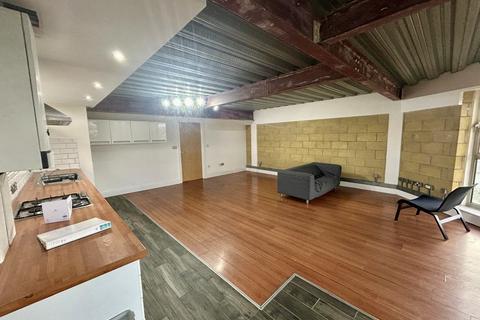 1 bedroom apartment to rent, City Lofts, Cardiff CF24