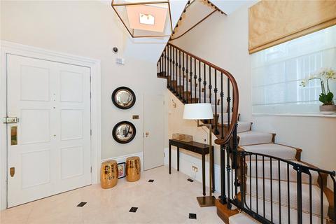 4 bedroom maisonette for sale, Belsize Park Gardens, Belsize Park, London, NW3