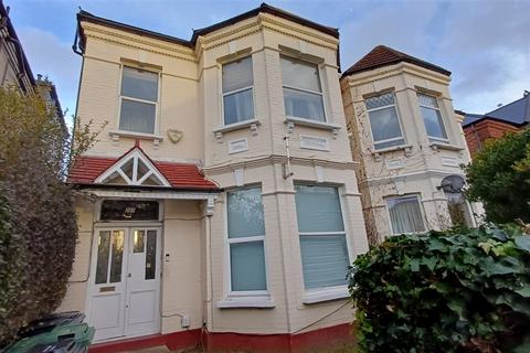 1 bedroom flat for sale, Fordwych Road, LONDON