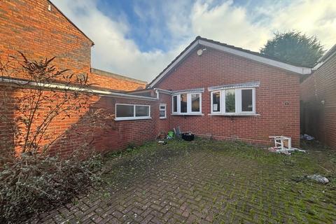 2 bedroom detached bungalow for sale, Bank Street, STOURBRIDGE