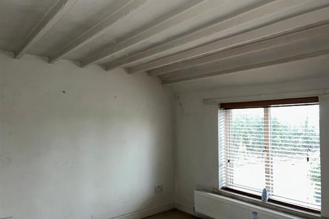 undefined, Ffordd Corwen, Treuddyn, MOLD