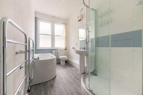 2 bedroom retirement property for sale, Harvest House Cobbold Road, Felixstowe IP11