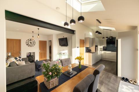 3 bedroom detached house for sale, Manwick Road, Felixstowe IP11