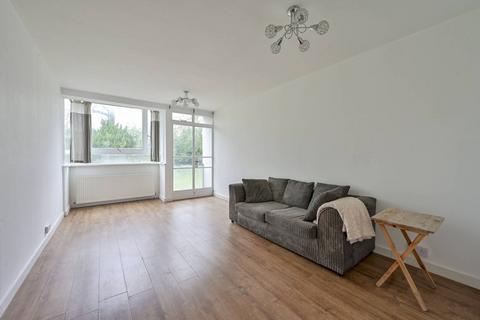 3 bedroom flat for sale, Putney Hill, Putney, London, SW15