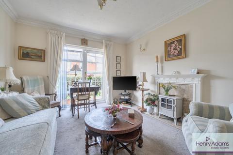 undefined, King George Avenue, Petersfield, GU32