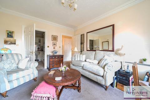 undefined, King George Avenue, Petersfield, GU32