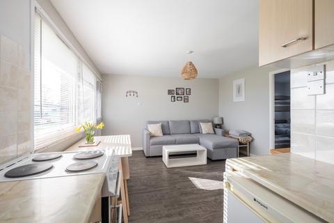 2 bedroom chalet for sale, Florida Holiday Park, Hemsby